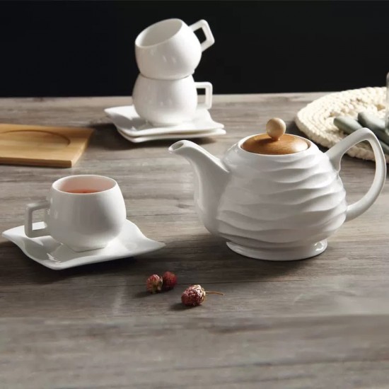 Porcelain Teapot 
